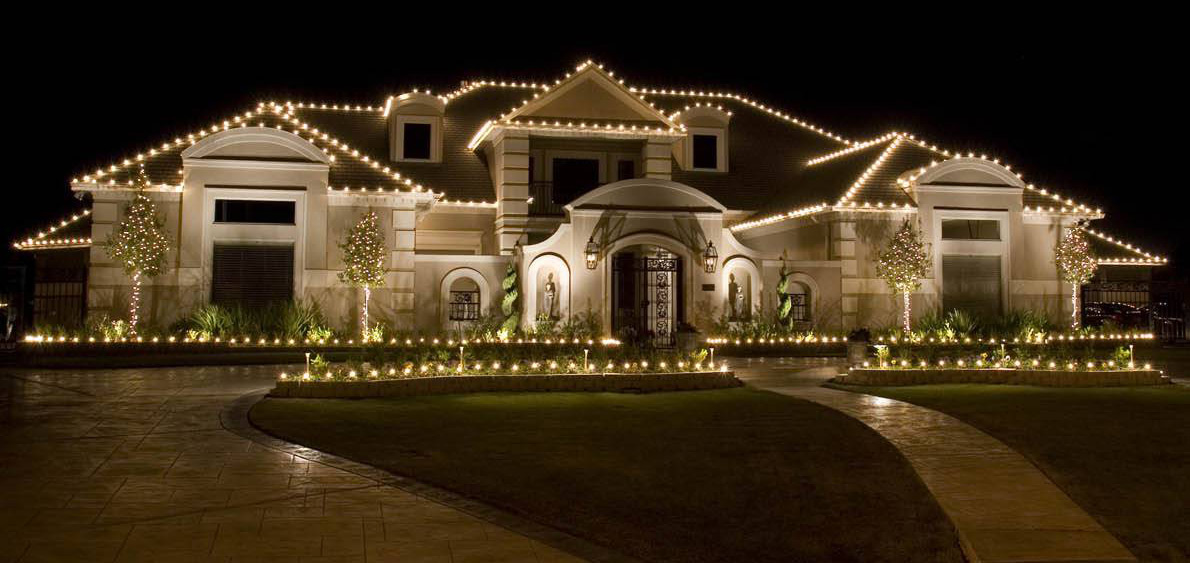 Christmas Lights Near Me: Cost & Installation - Checklist & Free Quotes